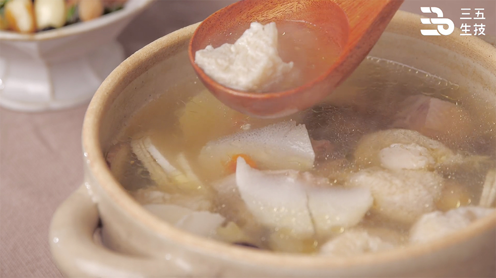 春筍猴頭菇煲湯